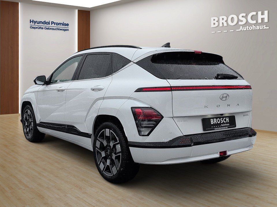 Fahrzeugabbildung Hyundai KONA EV 65kWh PRIME SITZ & ASSIS-P BOSE+360+NAV+