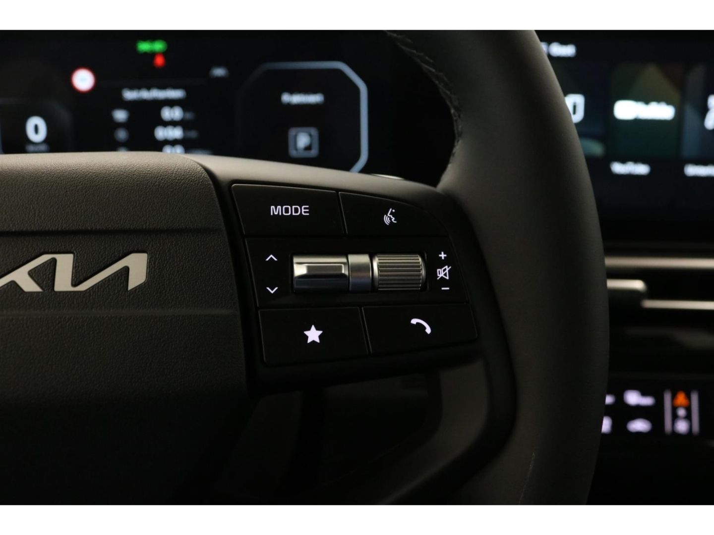 Fahrzeugabbildung Kia Sportage Spirit HUD Navi HarmanKardon 360 Kamera
