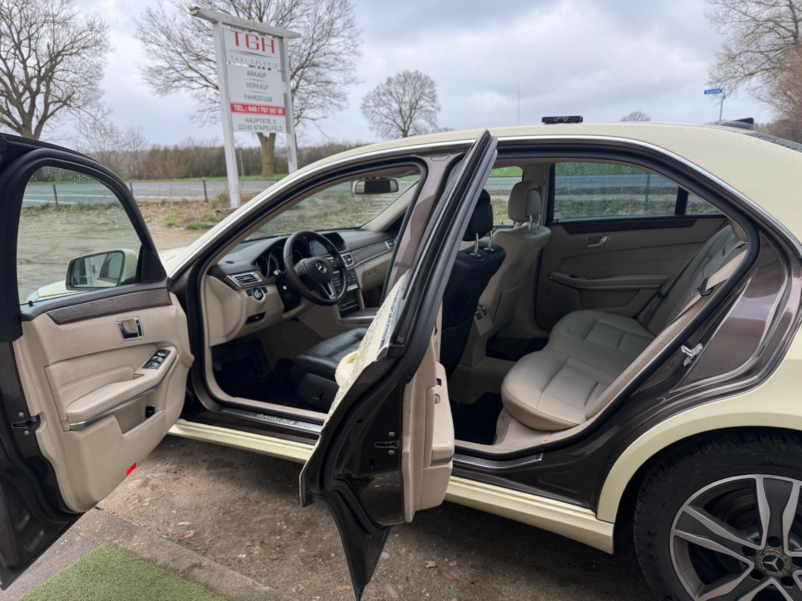 Mercedes-Benz E 200 BlueTEC AVANTGARDE Aut*Navi*PDC*LED*Braun*