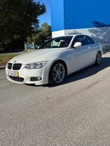 BMW E93 335i Cabrio M Paket, Vollausstattung - BMW 3er Reihe: Weiß, Cabrio