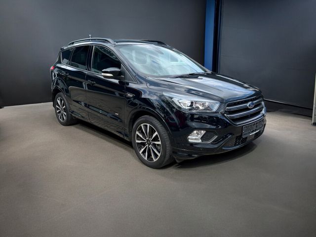 Ford Kuga 1.5 EcoBoost ST-Line AWD/PANO/ALCANTARA/AUT