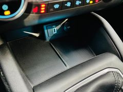 FORD Focus Lim. 1.0 Titanium*LED*Navi*DAB*ACC*
