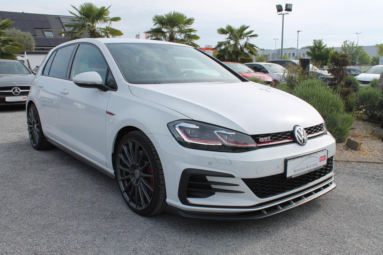 Volkswagen Golf DSG GTI Performance, Navi, LED, CarPlay