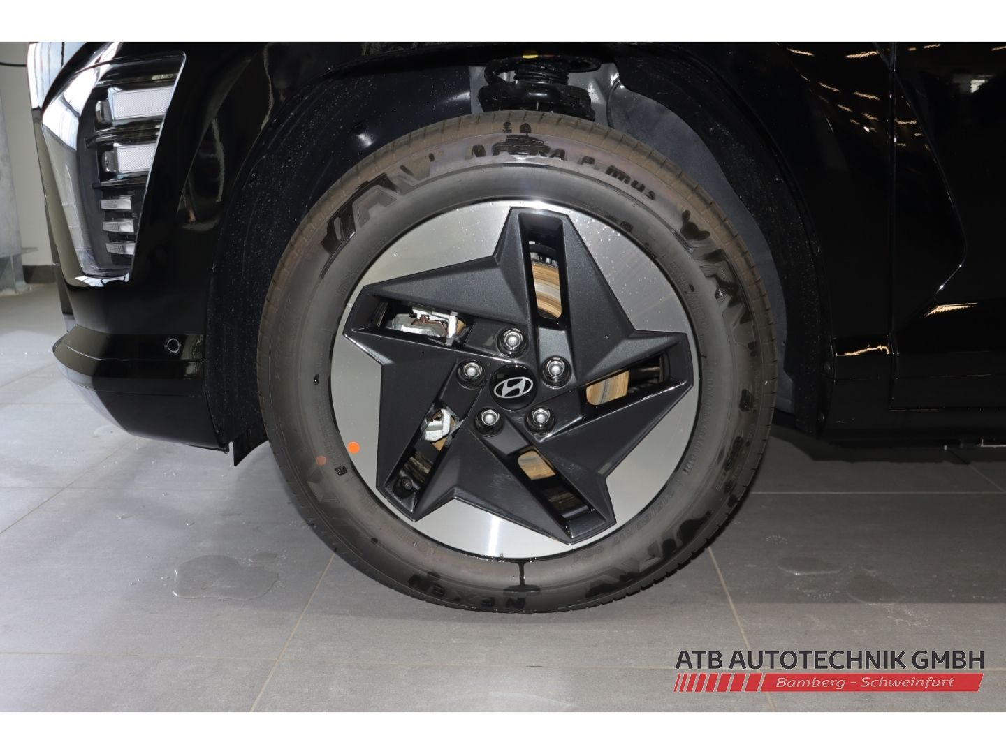 Fahrzeugabbildung Hyundai KONA Elektro Prime MY26 65kWh 204 PS 2WD Technik