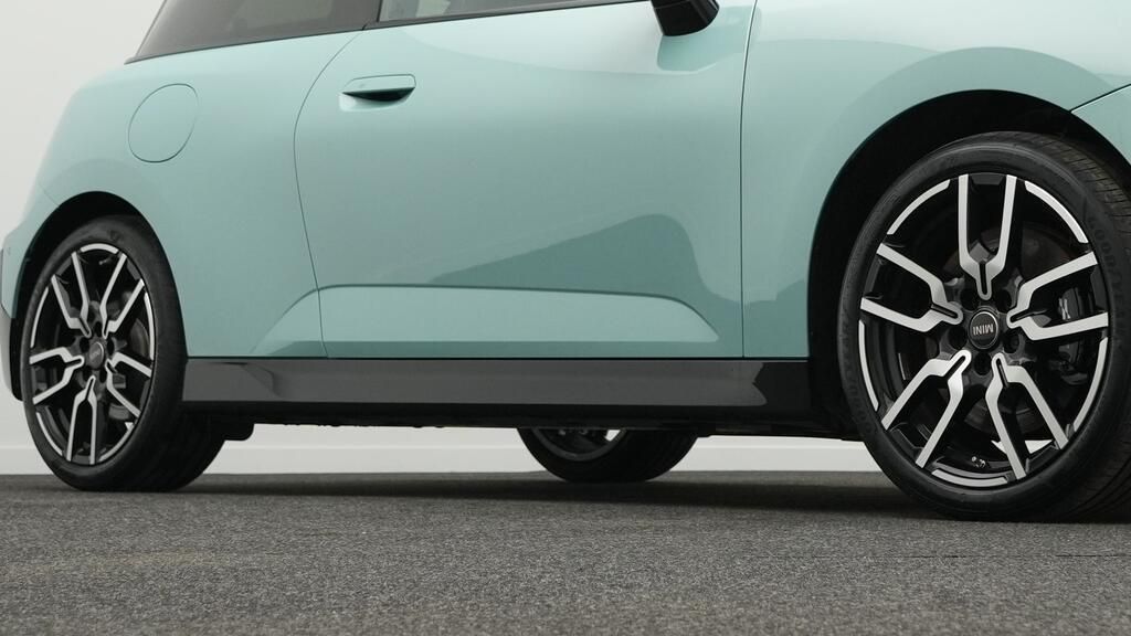MINI Cooper SE - Bild 21