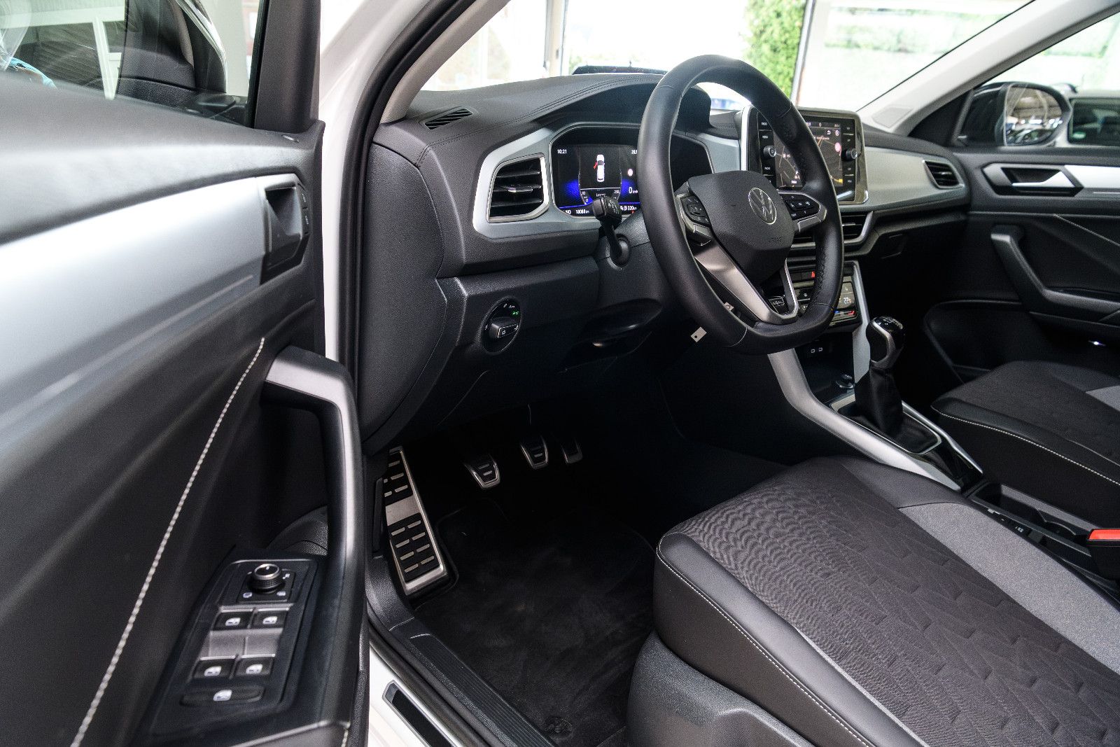 Volkswagen T-Roc - Bild 24