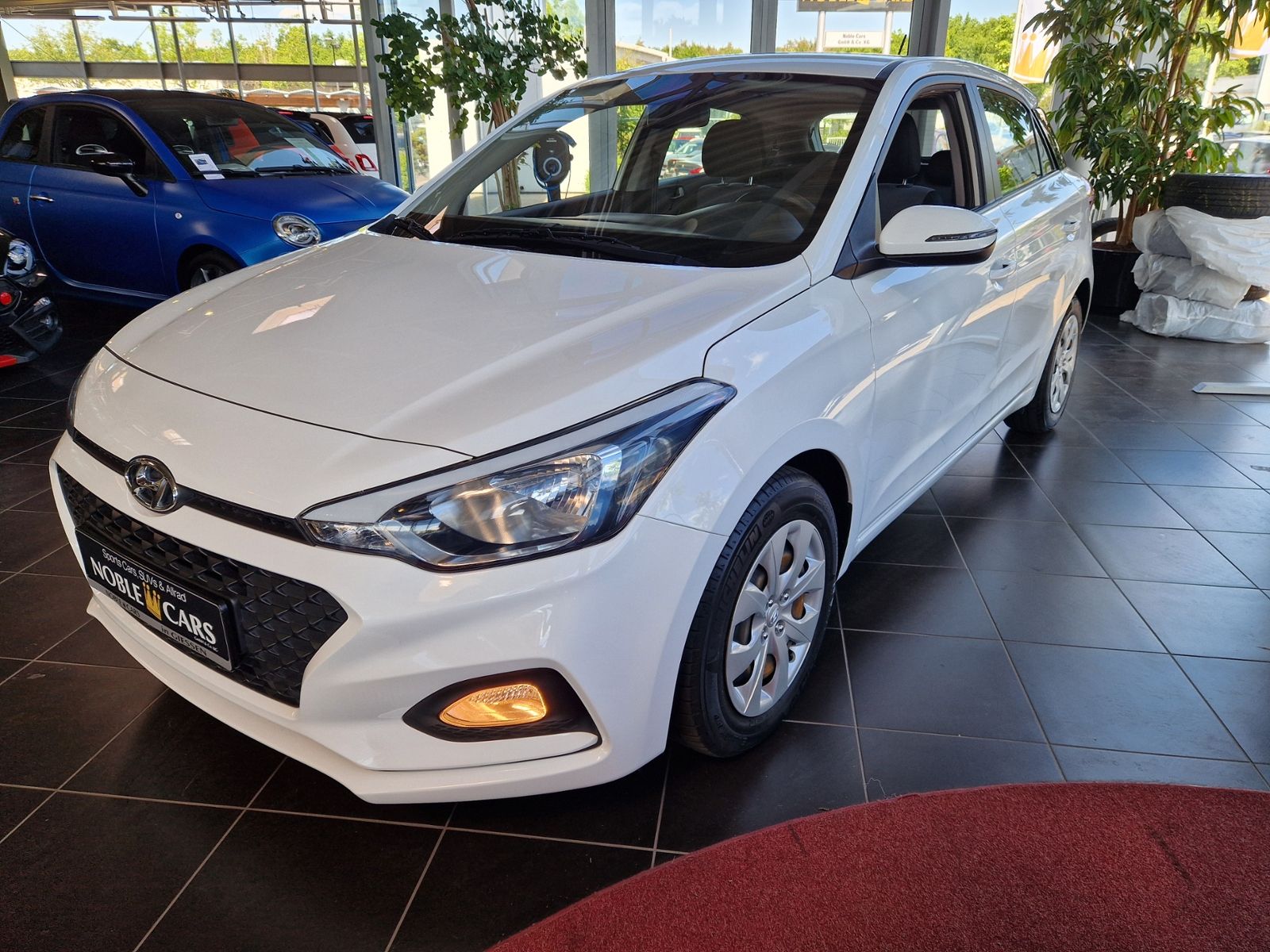 Fahrzeugabbildung Hyundai i20 Pure KLIMA