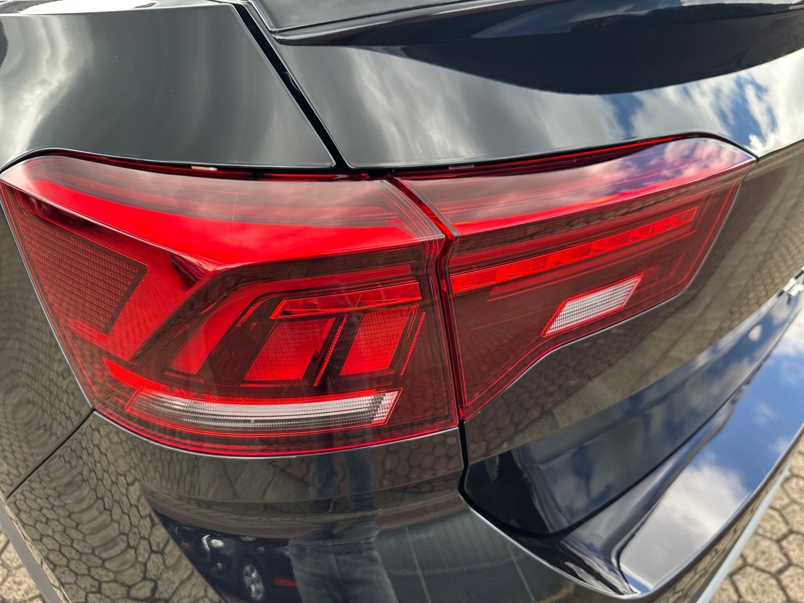 Fahrzeugabbildung Volkswagen T-Roc Cabriolet 1.5 TSI Goal AHK,KlimaA,LED,SHZ