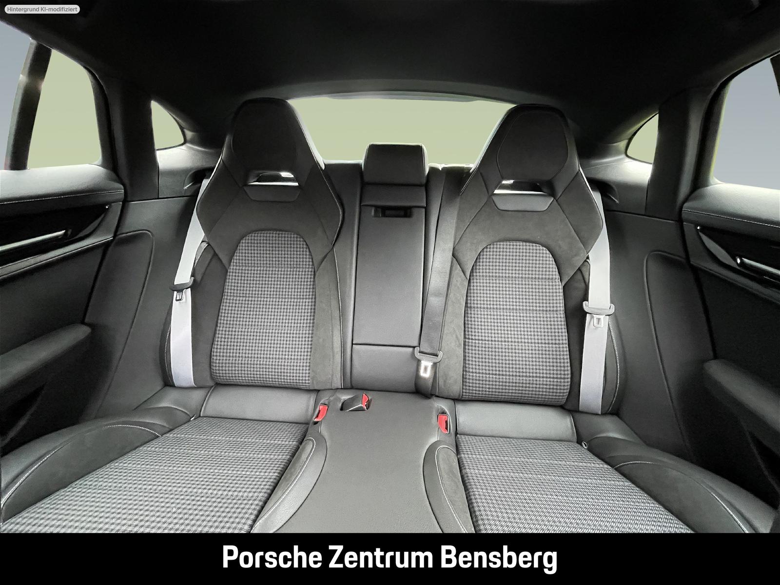 Porsche Panamera 4 E-Hybrid