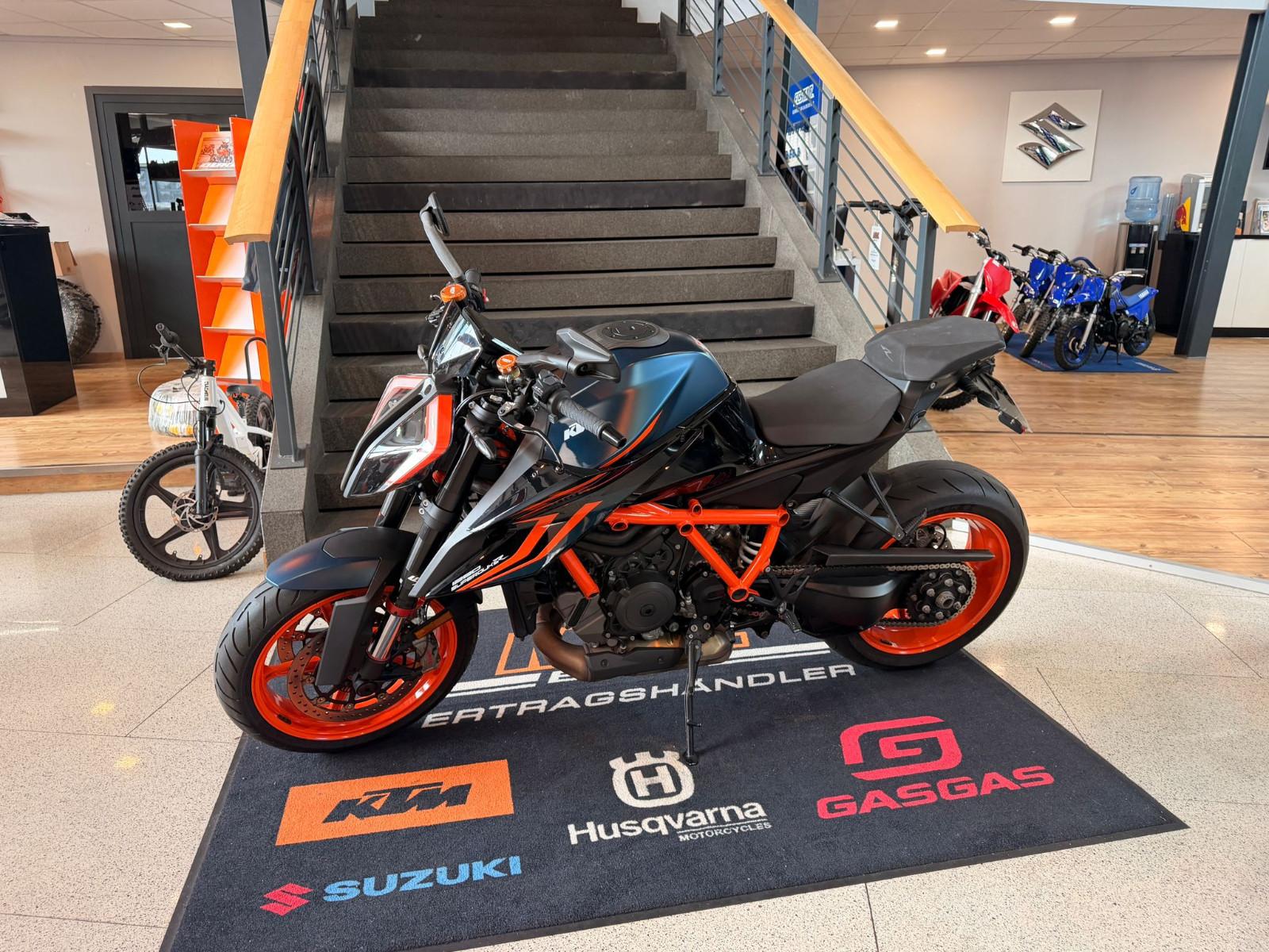 KTM 1290 Super Duke R *Viel Zubehör*