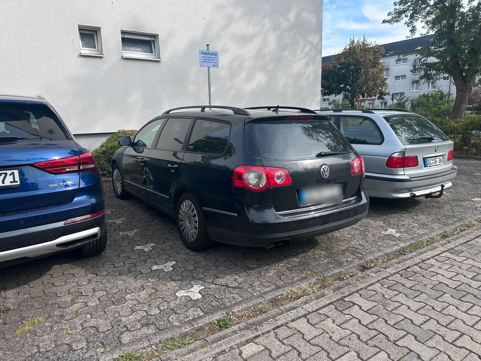 Volkswagen Passat 2006 — rear view