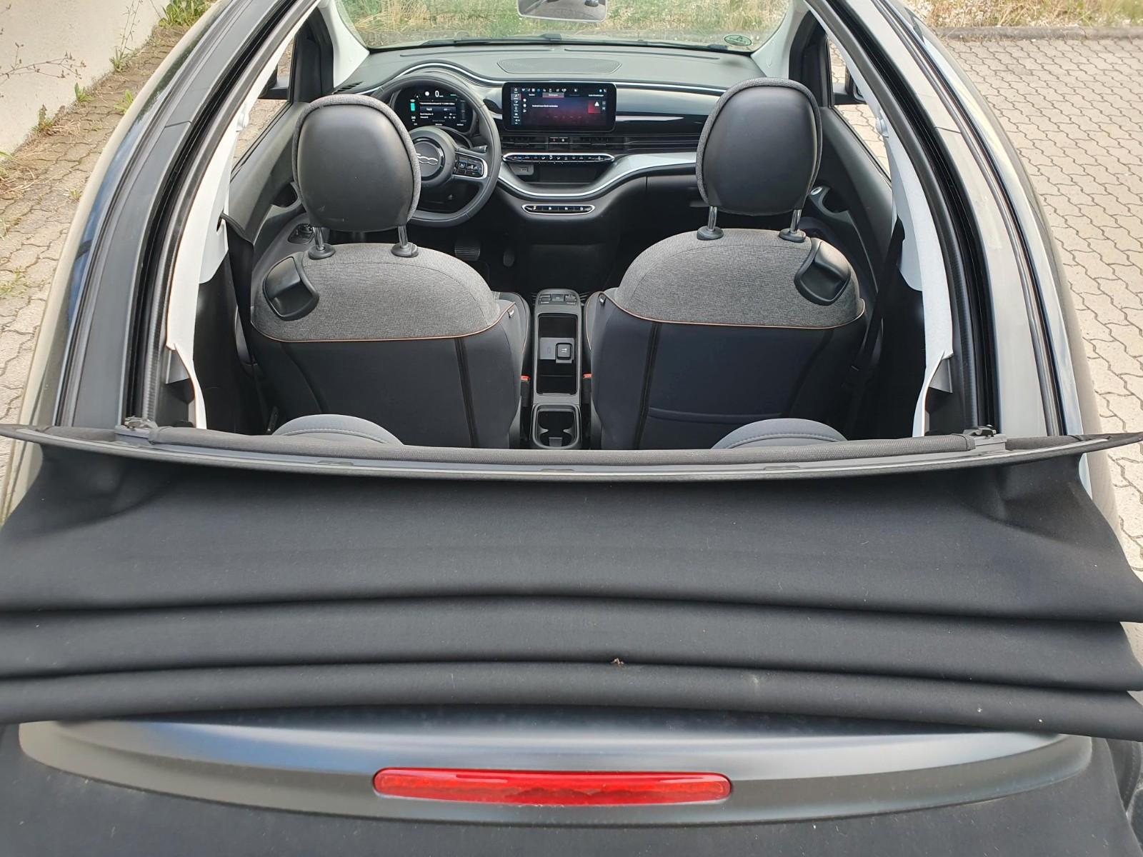 Fiat 500e Icon Cabrio 42kWh Allwetterreifen