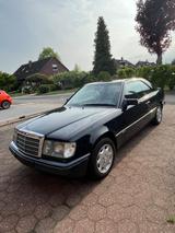 Mercedes-Benz 230 CE