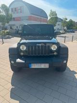 Jeep Wrangler - Jeep Wrangler aus 2012 mit Diesel-Antrieb
