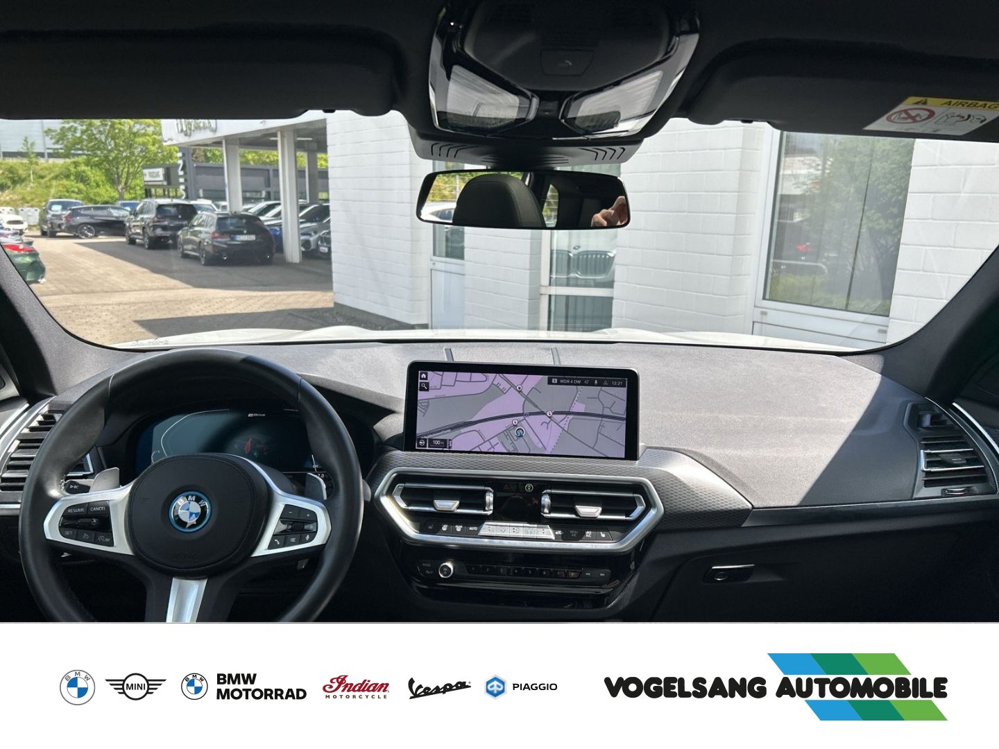Fahrzeugabbildung BMW X3 xDrive 30e,M Sport,Panodach,Leder,HIFI,DAB,Dr