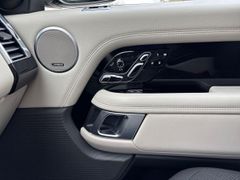 Fahrzeugabbildung Land Rover Range Rover SDV8 VOGUE PANO HUD ACC MERIDIAN