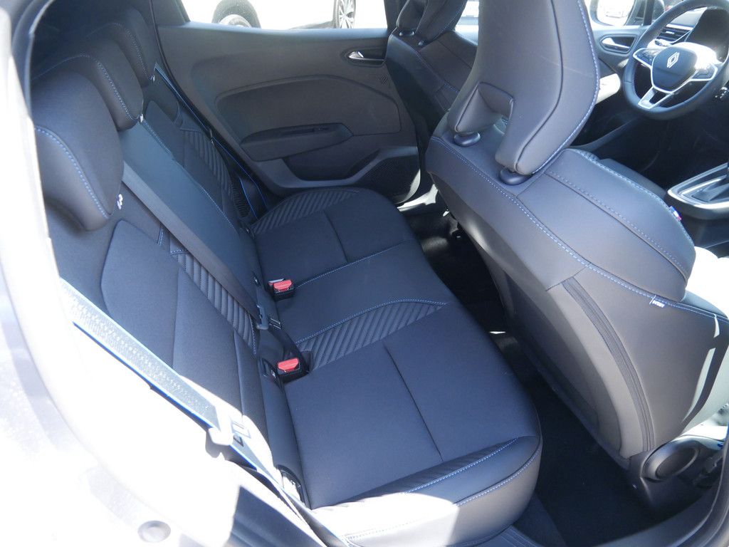 Fahrzeugabbildung Renault Clio Esprit Alpine E-Tech Full Hybrid 145