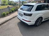 Audi Q7 3.0 TDI quattro tiptronic - - Audi Q7: Weiß