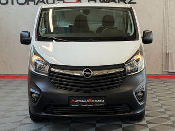 Opel Vivaro - 2