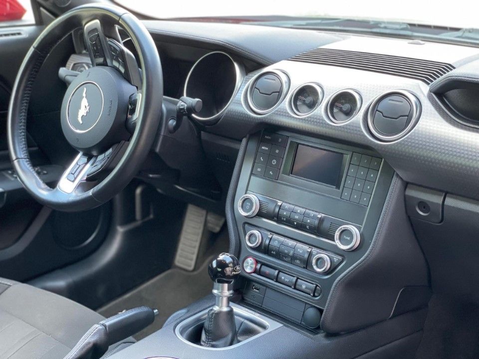 Fahrzeugabbildung Ford Mustang 5.0 V8 GT MY20 Facelift Schalter