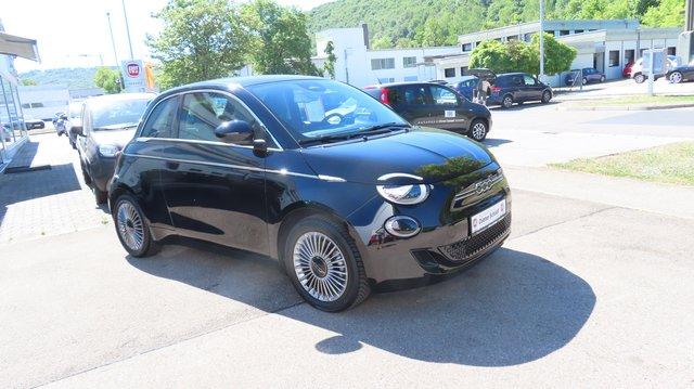 Fiat 500 e Icon 118 PS 43KWH vollst.Hochvoltgarantie