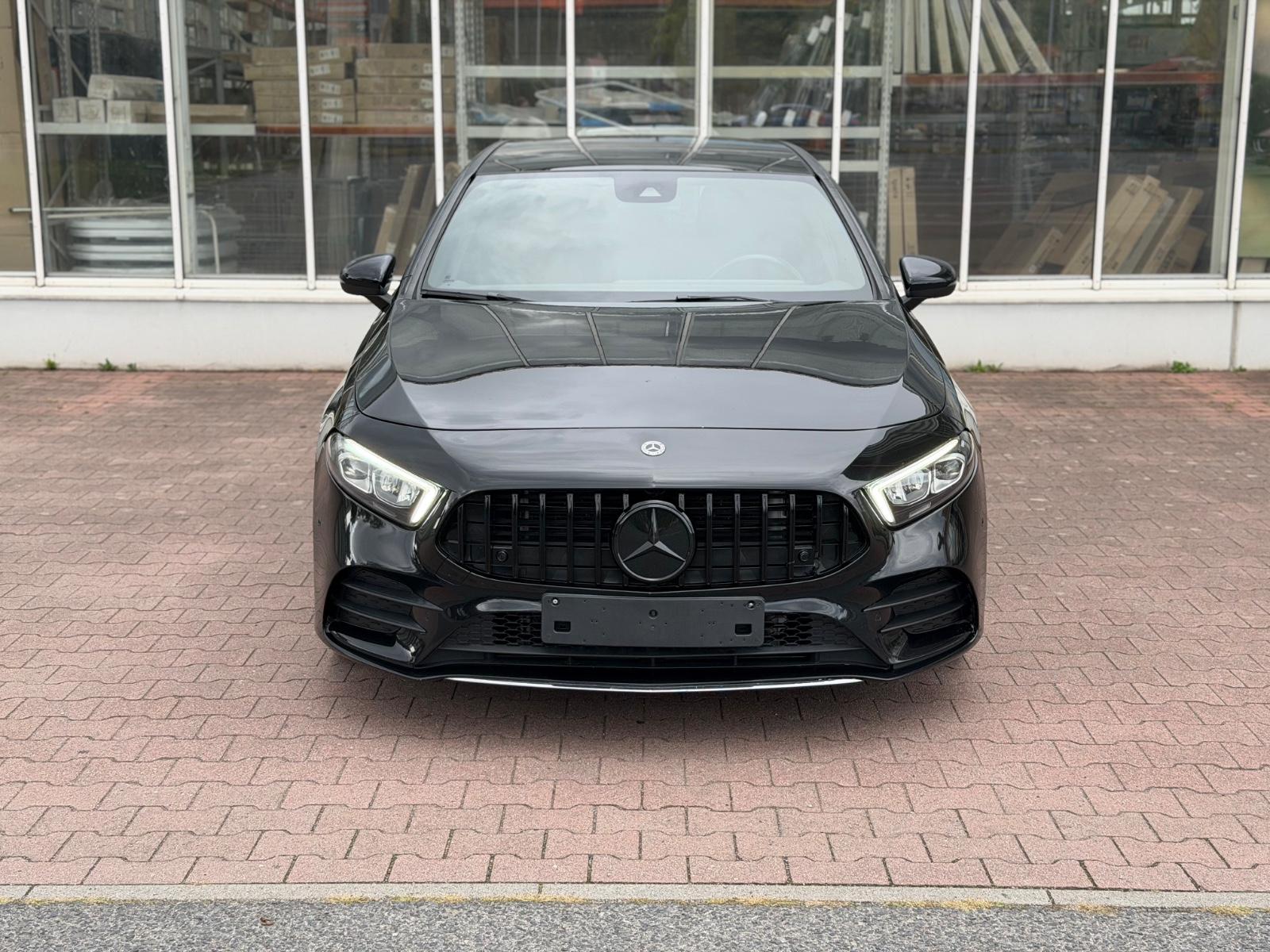 Mercedes-Benz A 200 AMG Line 4Matic 190ch - 1 ère main - Toit ouvrant - Carnet entretien - Virtual cokpit