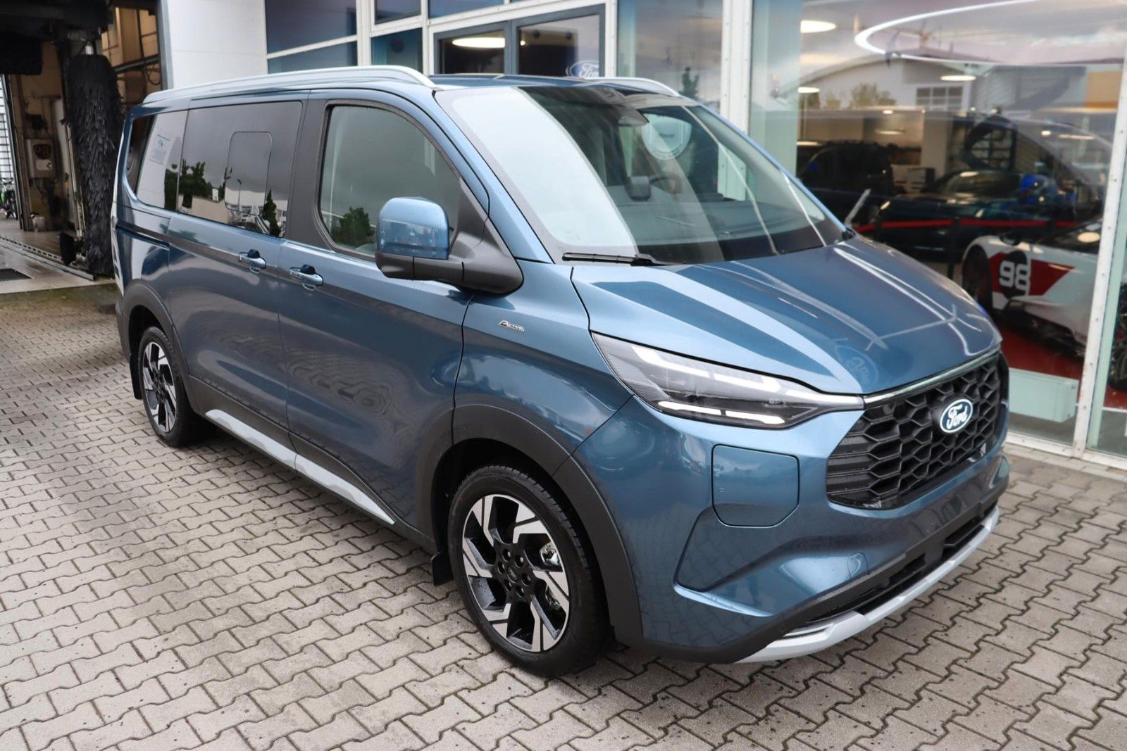 Ford Tourneo Custom Active PHEV 340/L1 3,99 % FIN* imagem 2