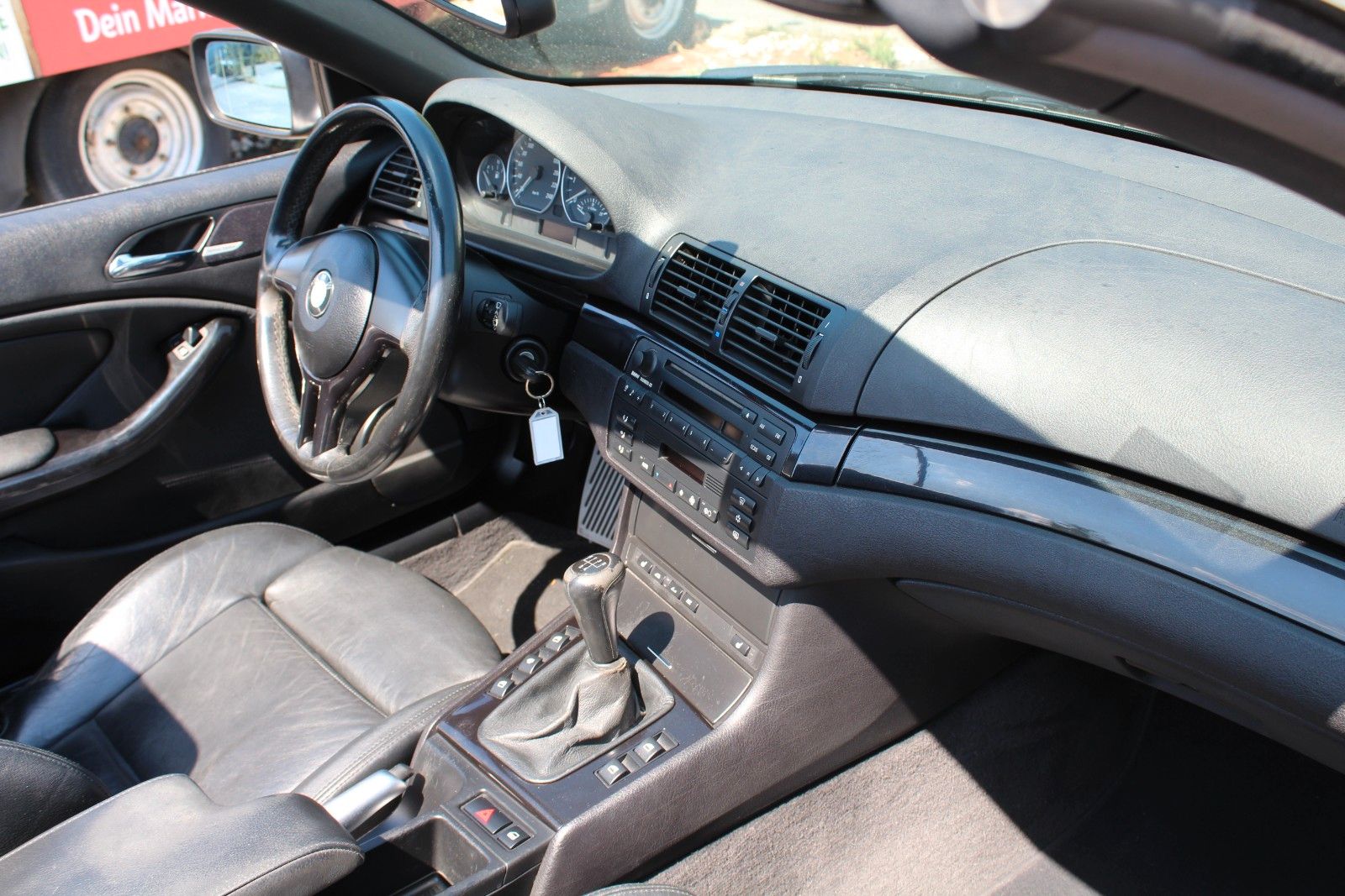 330Ci CABRIO 1. Hand Scheckheft!!