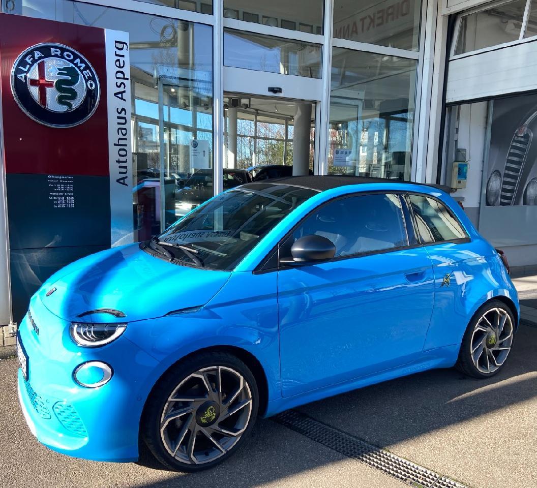 Abarth 500 e Cabrio Scorpionissima