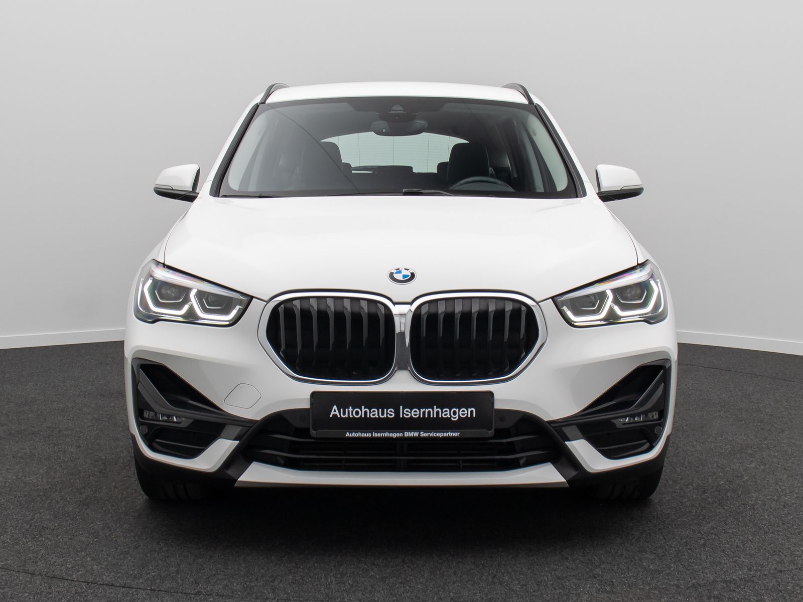 Fahrzeugabbildung BMW X1 xD25e Sport Line ParkAss DAB Navi LED 18Zoll