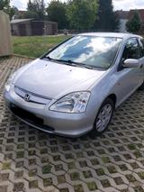 Honda Civic Baujahr 2002 silber - gebrauchte Honda Civic aus dem Jahr 2002