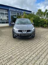 Nissan Qashqai +2 Tekna 4X4 - gebrauchte Nissan Qashqai aus dem Jahr 2011
