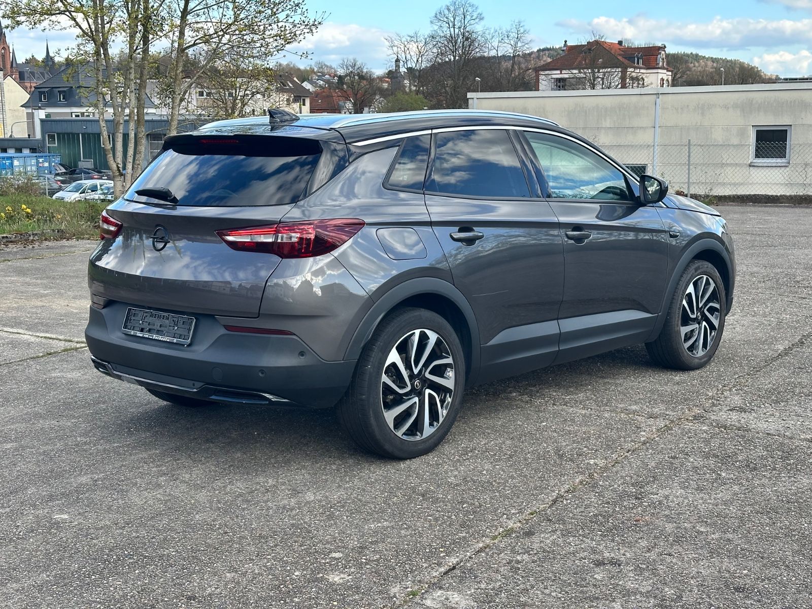 Fahrzeugabbildung Opel Grandland Ultimate*Automatik*Nur an Händler