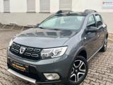 Dacia Sandero II Stepway Celebration*KAMERA*NAVI+8FACH - Dacia Sandero Celebration mit Benzin-Antrieb