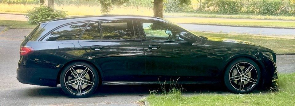 Image of Mercedes-Benz E 400