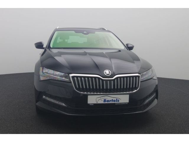 Fahrzeugabbildung SKODA Superb Combi Ambition LED ACC Navi DSG