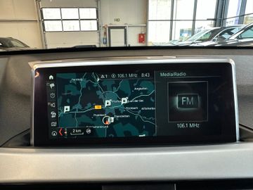 BMW X1 xDrive 20 d *HeadUp*Pano*AHK*Kamera*