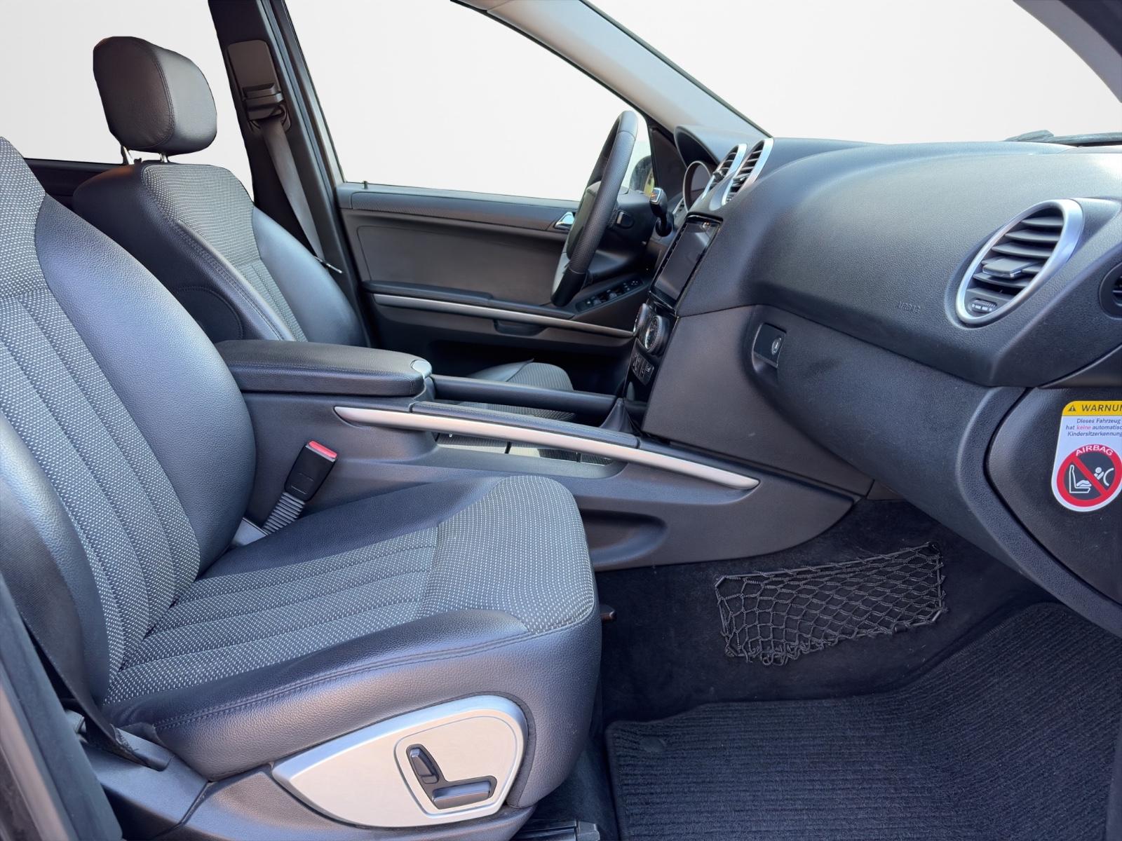 Mercedes-Benz ML 320 CDI 4Matic *NAVI*BI-XENON*TÜV