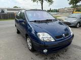 Renault Scenic Authentique 1.6 16V - Renault Scenic: 16v Authentique