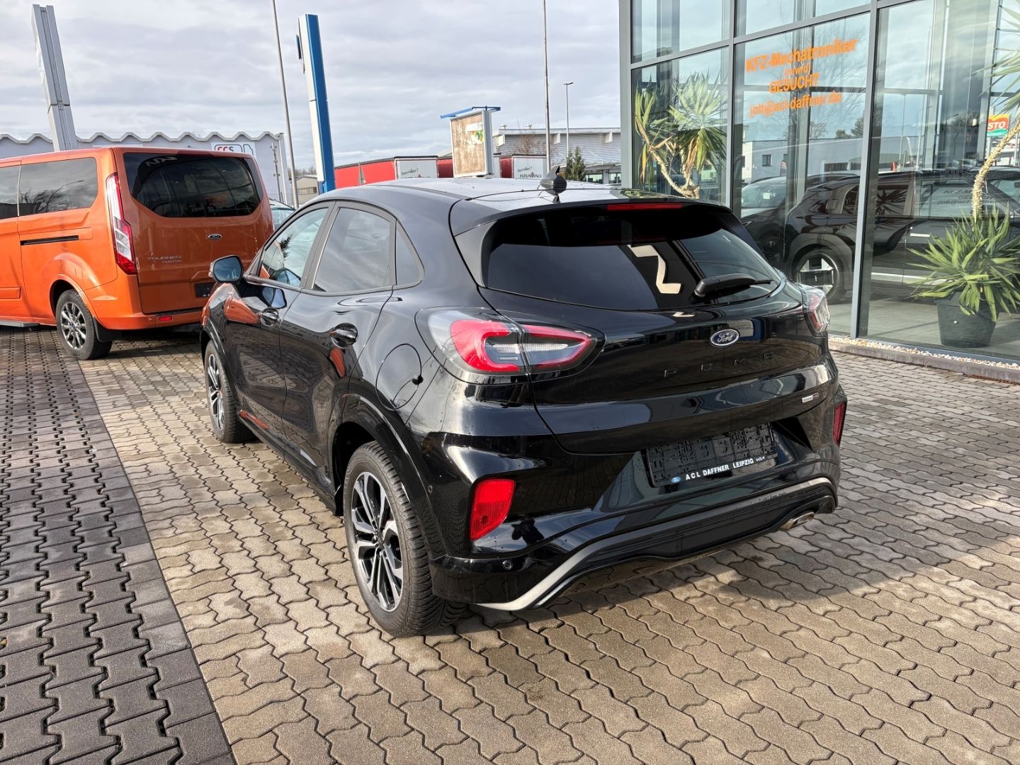 Fahrzeugabbildung Ford Puma ST-Line Navi LED ACC DAB SHZ LenkradHZG