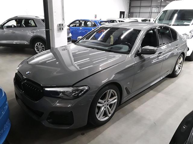 BMW 530 d Lim. M Sport*NAVI*LED*AHK*R-CAM*20"ALU*