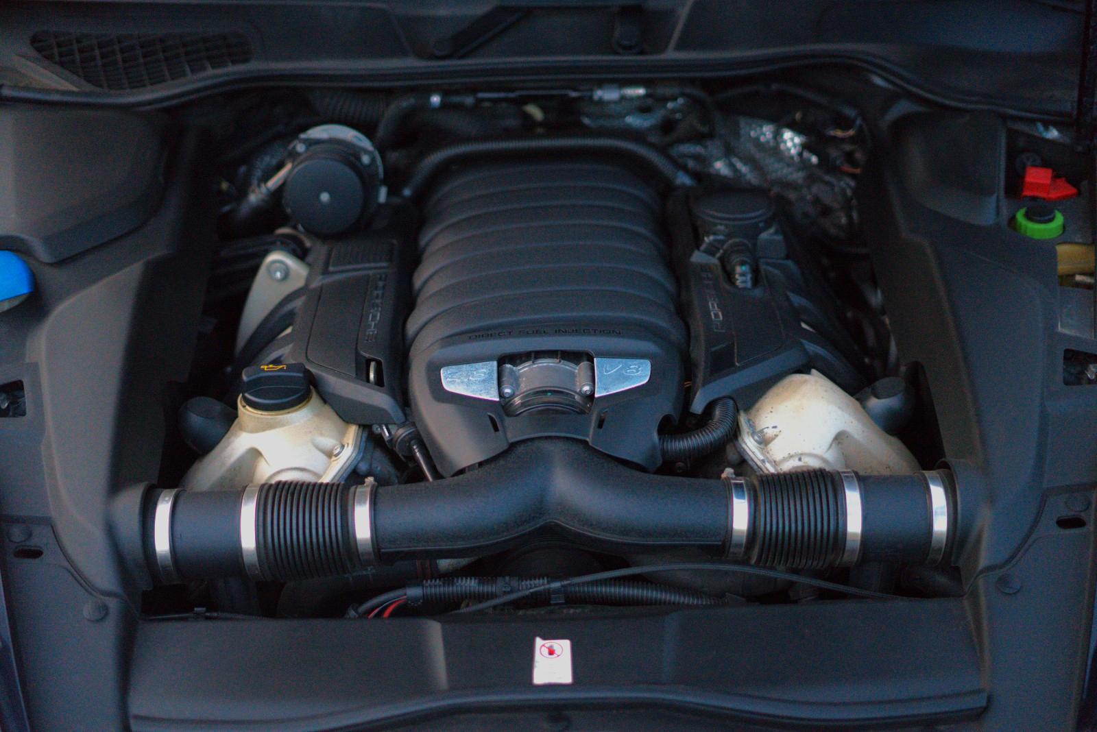 Porsche Cayenne turbo GTS