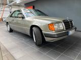 Mercedes-Benz Mercedes W124 230 CE Automatic H Kennzeich... - Mercedes-Benz 230: Ce W124