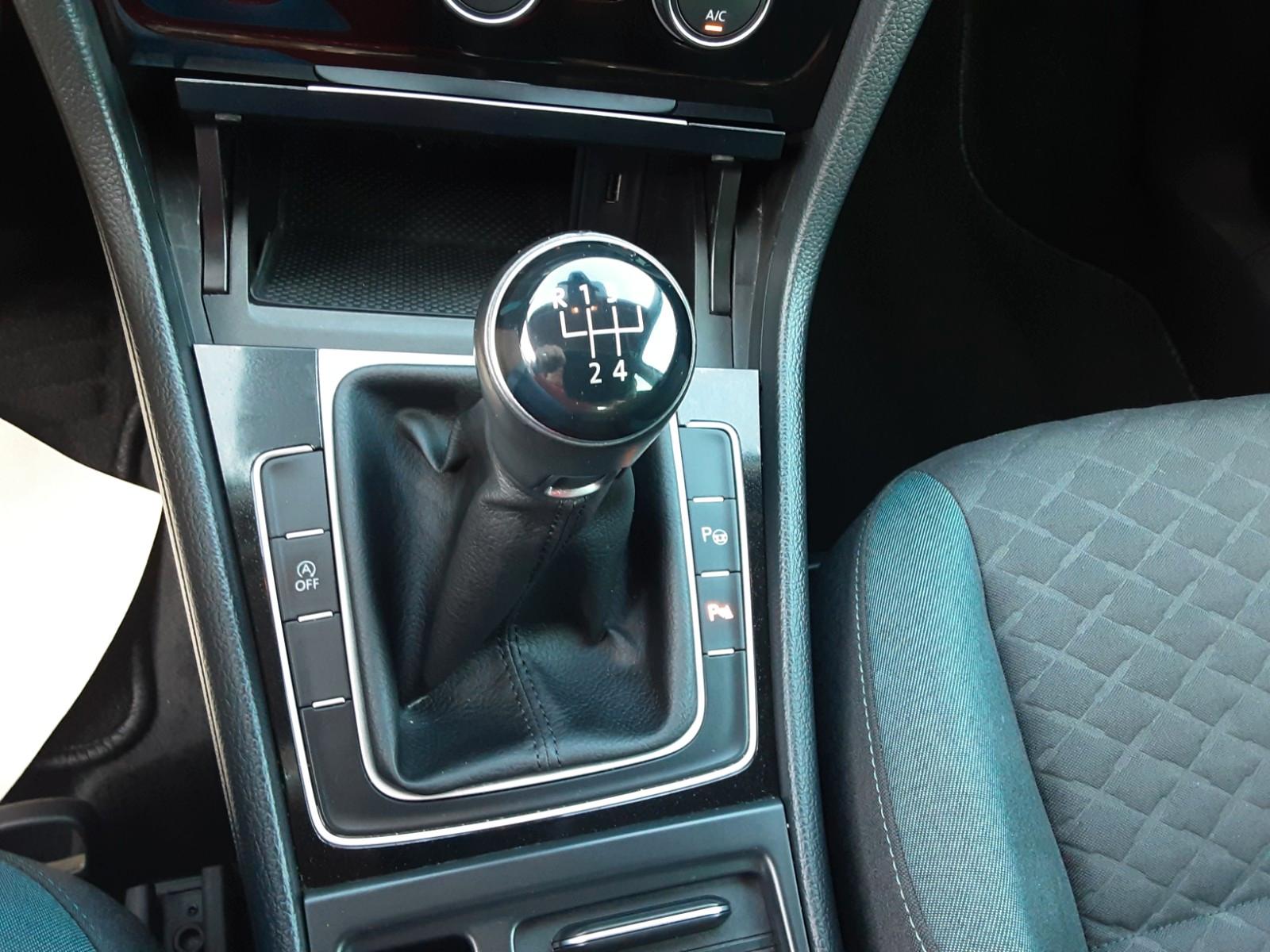 Volkswagen Golf 1.6 TDI IQ.DRIVE Variant Navi PDC SH AHK, миниатюра 18