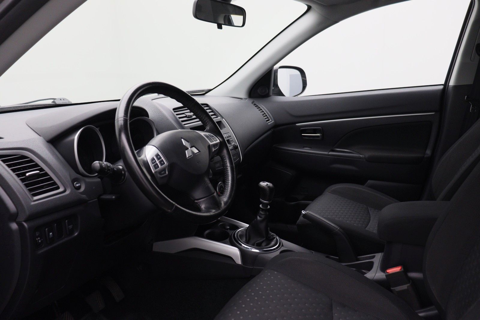 Fahrzeugabbildung Mitsubishi ASX 1.8 DI-D Intro Edition 2WD
