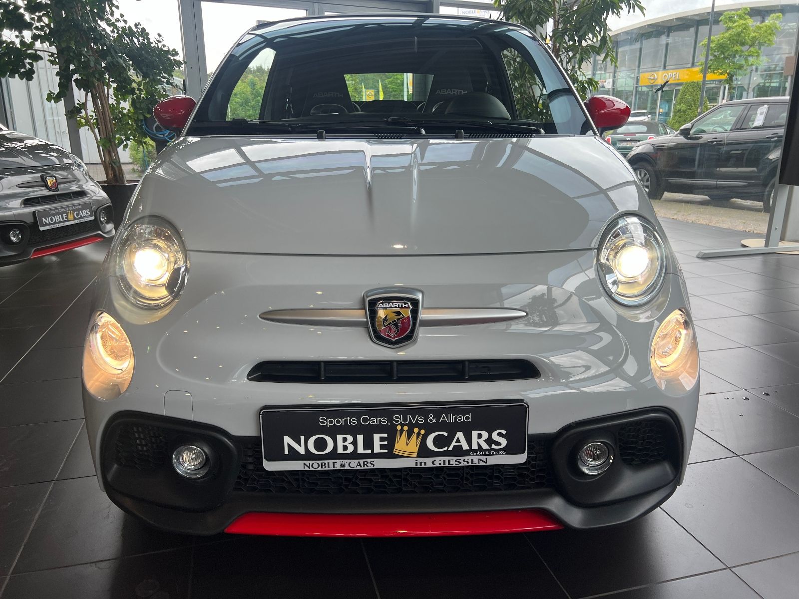 Fahrzeugabbildung Abarth 595C Turismo KLIMA XENON NAVI LEDER ALU