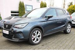 Fahrzeugabbildung Seat Arona FR*Kamera*Alcantara*Ambient*ACC*Kessy*DAB*