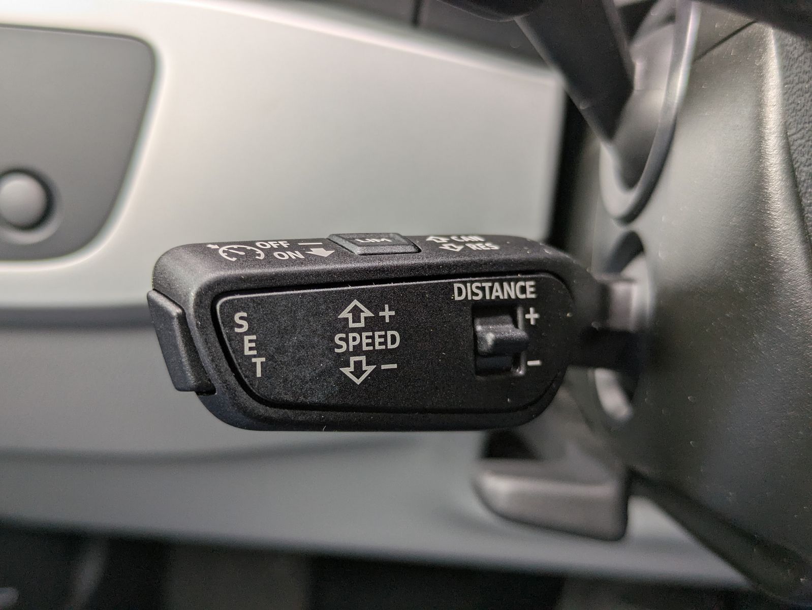 Fahrzeugabbildung Audi A5 40 TFSI quattro MATRIX*PANO*LEDER*ACC*KAMERA