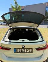 BMW 330e Touring G21/ EZ 02/2021 / Scheckheft gepfl - BMW G21 - BMW 3er Reihe