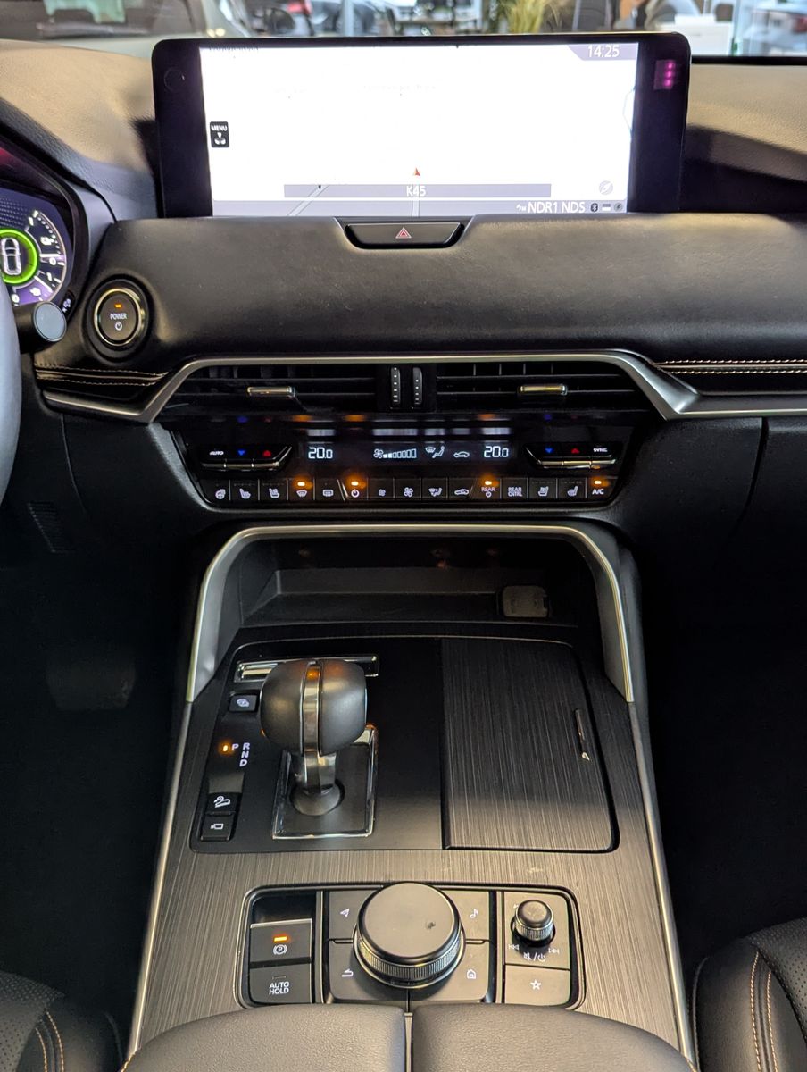 MAZDA CX-80 2.5SKYACTIV PHEV 327 HOMURA+ 7-Sitze Pano - Image 26